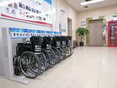 Общая ручная инвалидная коляска популярна? Где это доступно?